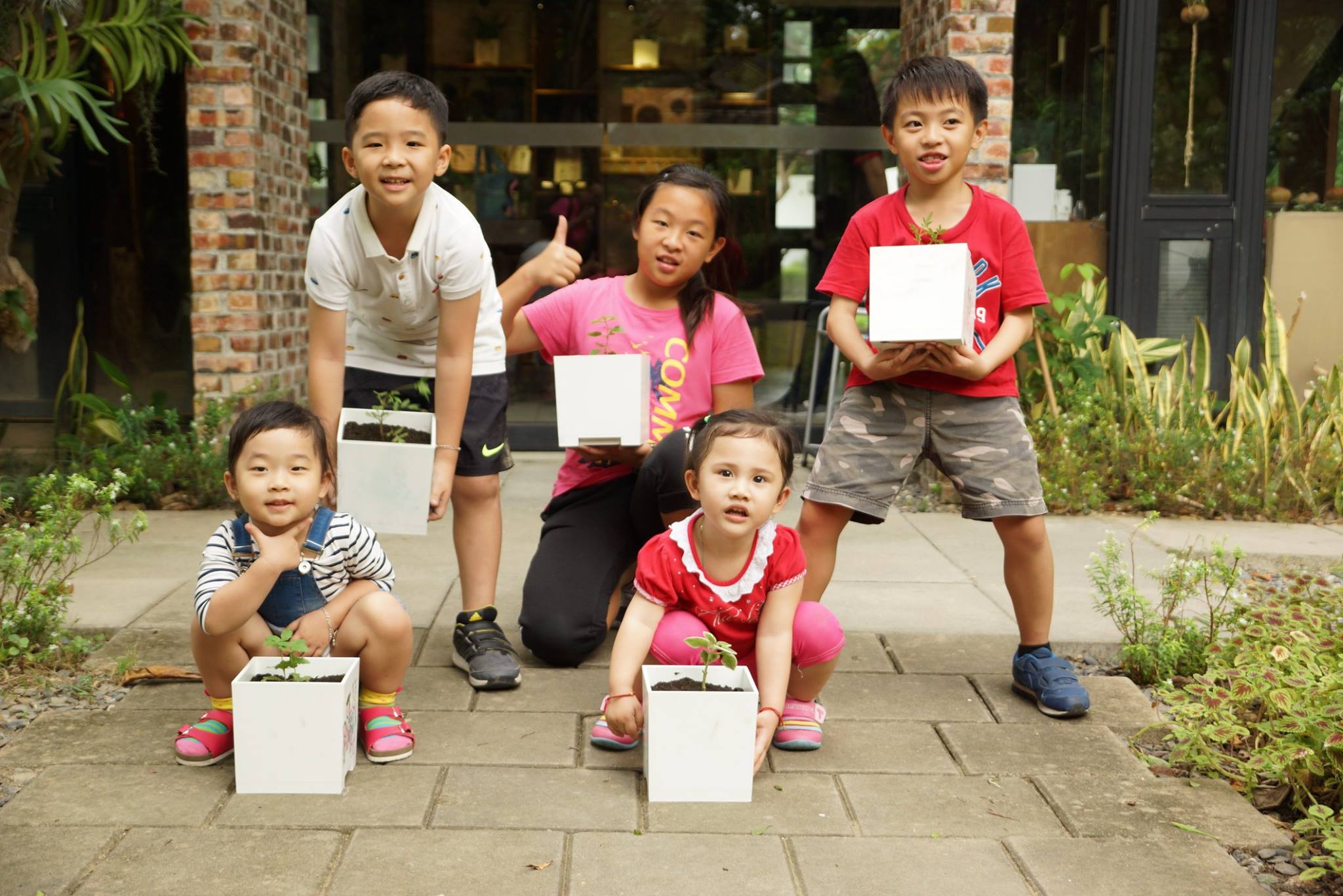 1526886433339827.jpg 1526886433339827.jpg